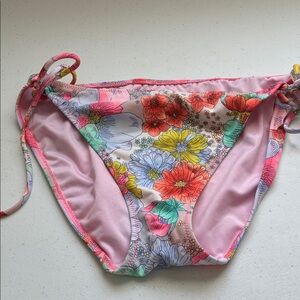 Victoria's Secret Pink Floral Tie-Side Bikini Bottom